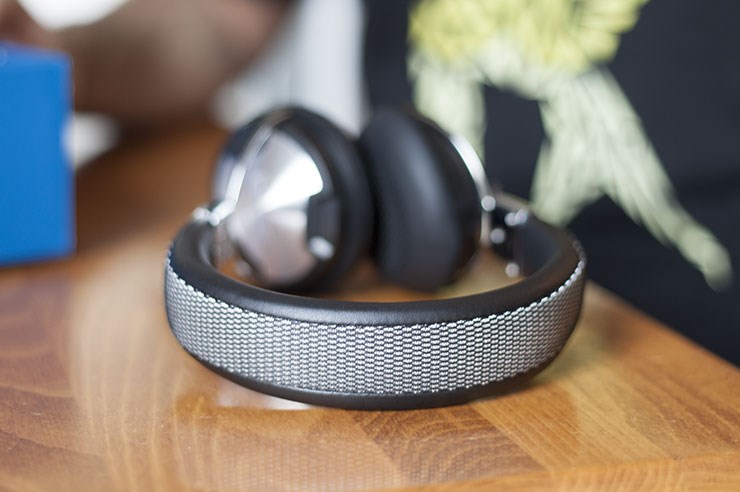 Arctic-Cooling-P614-BT-slušalice-headphones-review-hands-on-9.jpg